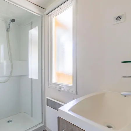 Mobilhome Oleron בית נופש *